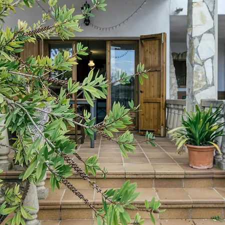 Willa Olivera L' Escala